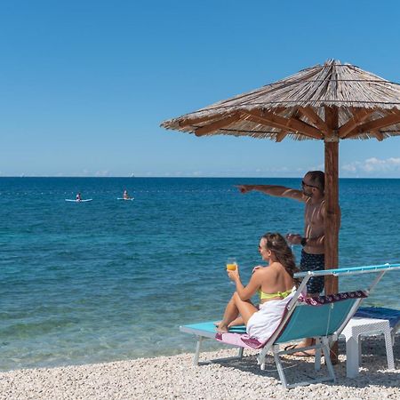 Villa Andrija Family Dream With Heated Pool At The Sea With Beautiful Garden, Outside Cinema And Kids Playground Fažana Esterno foto